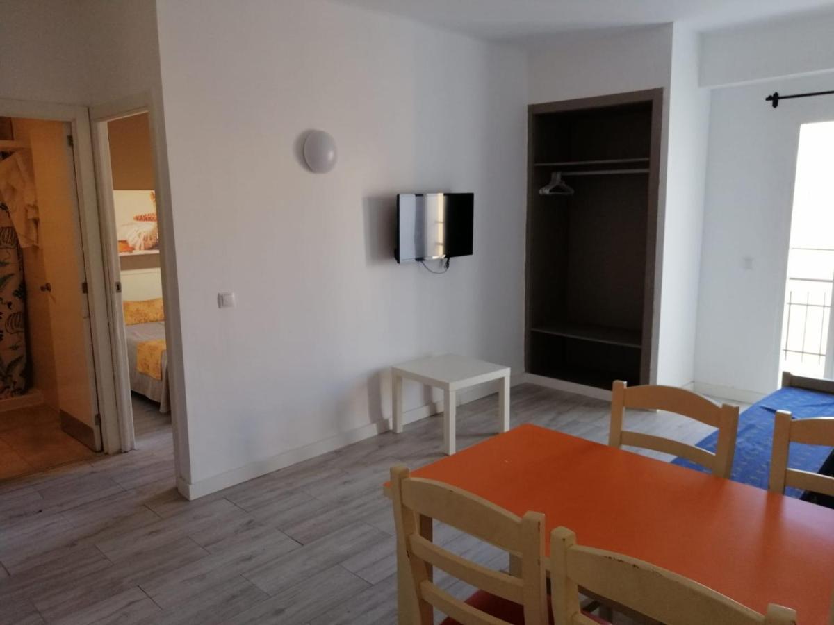 אל ארנל Apartamentos Arcadio מראה חיצוני תמונה