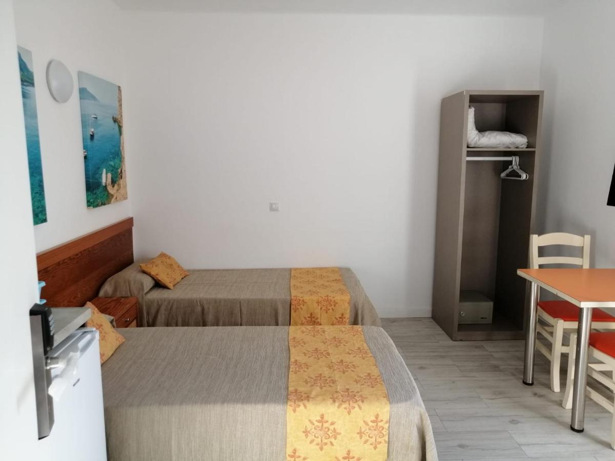 אל ארנל Apartamentos Arcadio מראה חיצוני תמונה