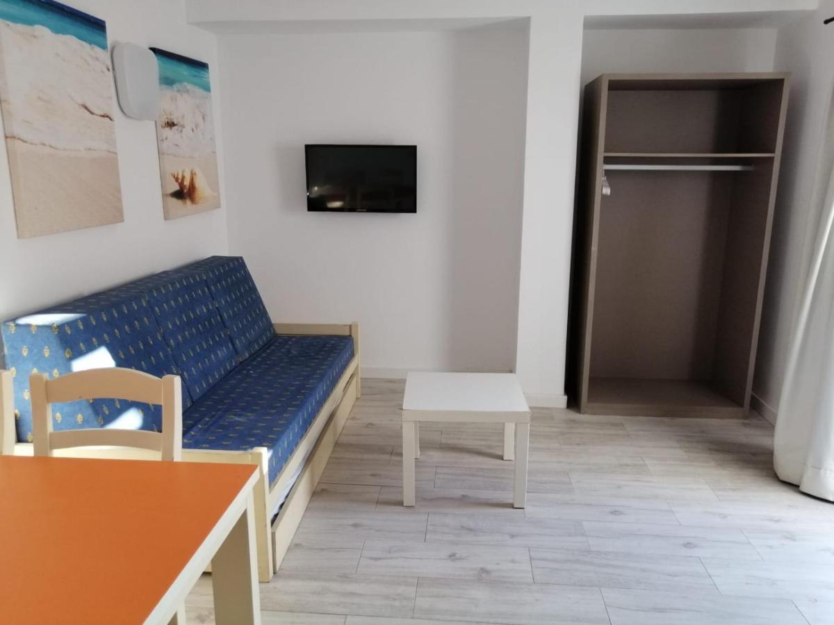 אל ארנל Apartamentos Arcadio מראה חיצוני תמונה