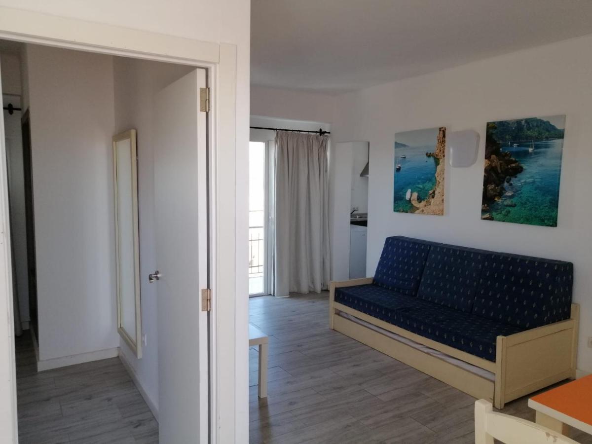 אל ארנל Apartamentos Arcadio מראה חיצוני תמונה
